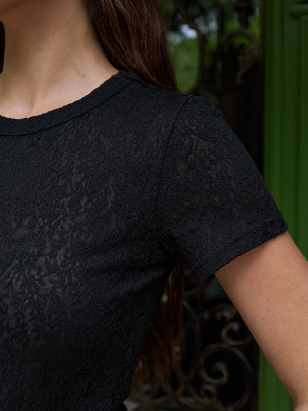 Black lace short-sleeve top from the MUSSONY summer collection