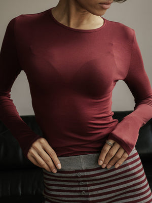 MUSSONY Lyocell Long Sleeve in Burgundy — fitted long-sleeve top in 95% lyocell, look 4