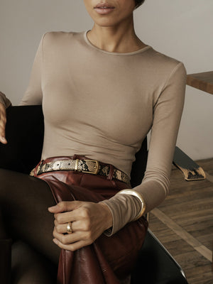 MUSSONY Lyocell Long Sleeve in Mocha — fitted long-sleeve top in 95% lyocell, look 1