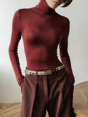 MUSSONY Lyocell Turtleneck in Burgundy — fitted turtleneck in 95% lyocell, look 2