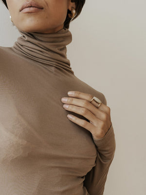 MUSSONY Lyocell Turtleneck in Mocha — fitted turtleneck in 95% lyocell, look 4