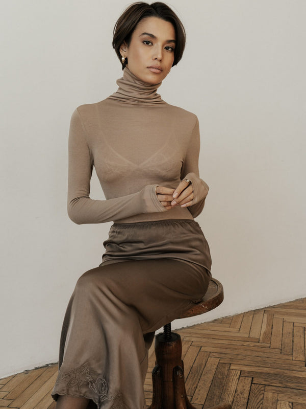 MUSSONY Lyocell Turtleneck in Mocha — fitted turtleneck in 95% lyocell, look 6